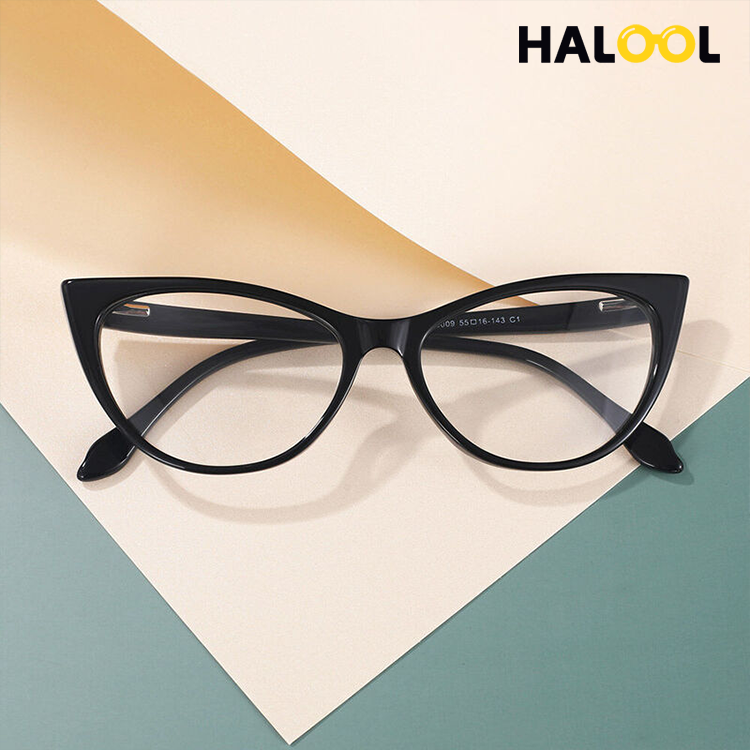 Helena Cat-eye Glasses